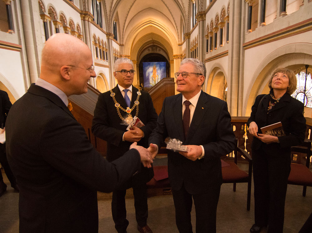 Bundespräsident Gauck im Gespräch mit Markus Karas